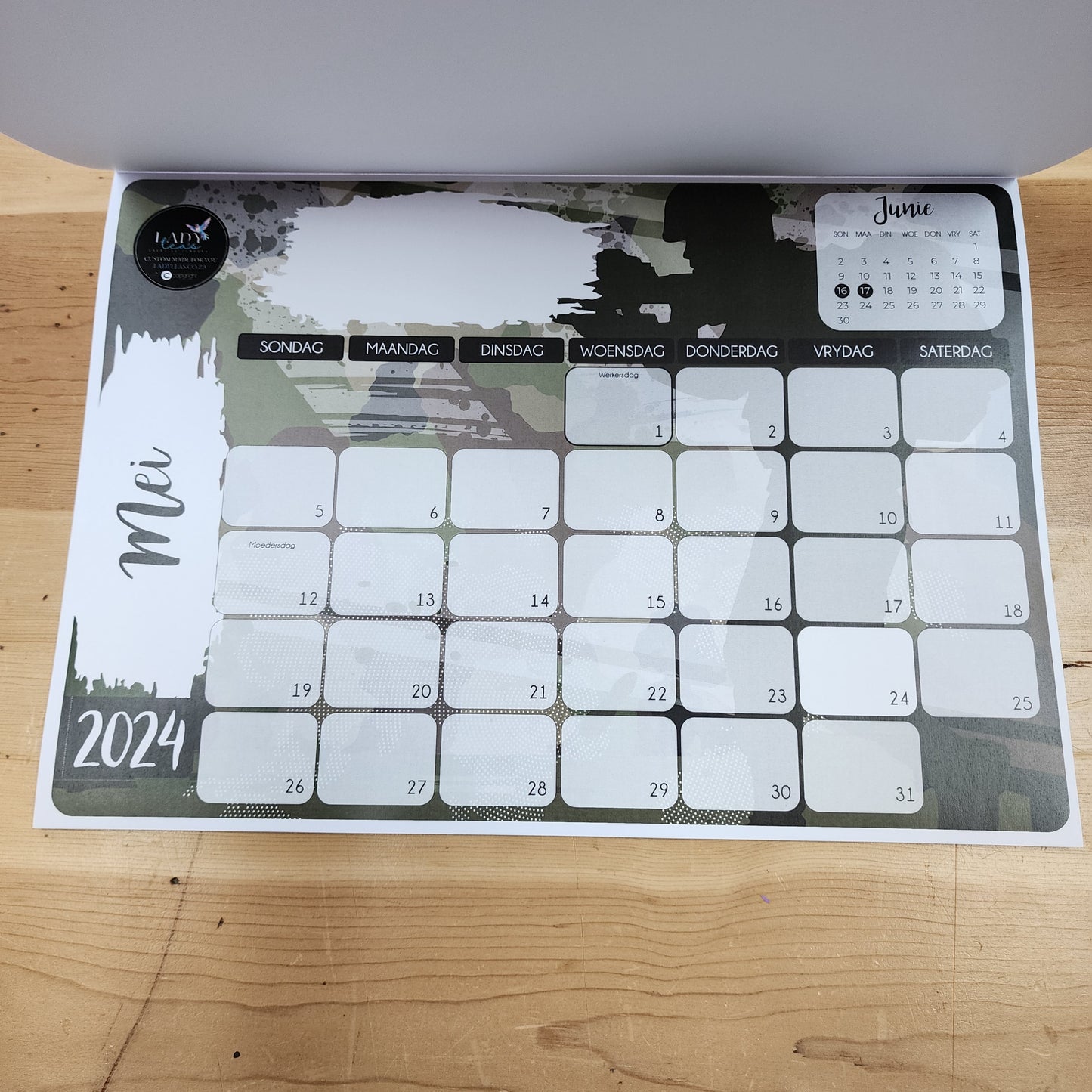 MILLITARY DESKPAD