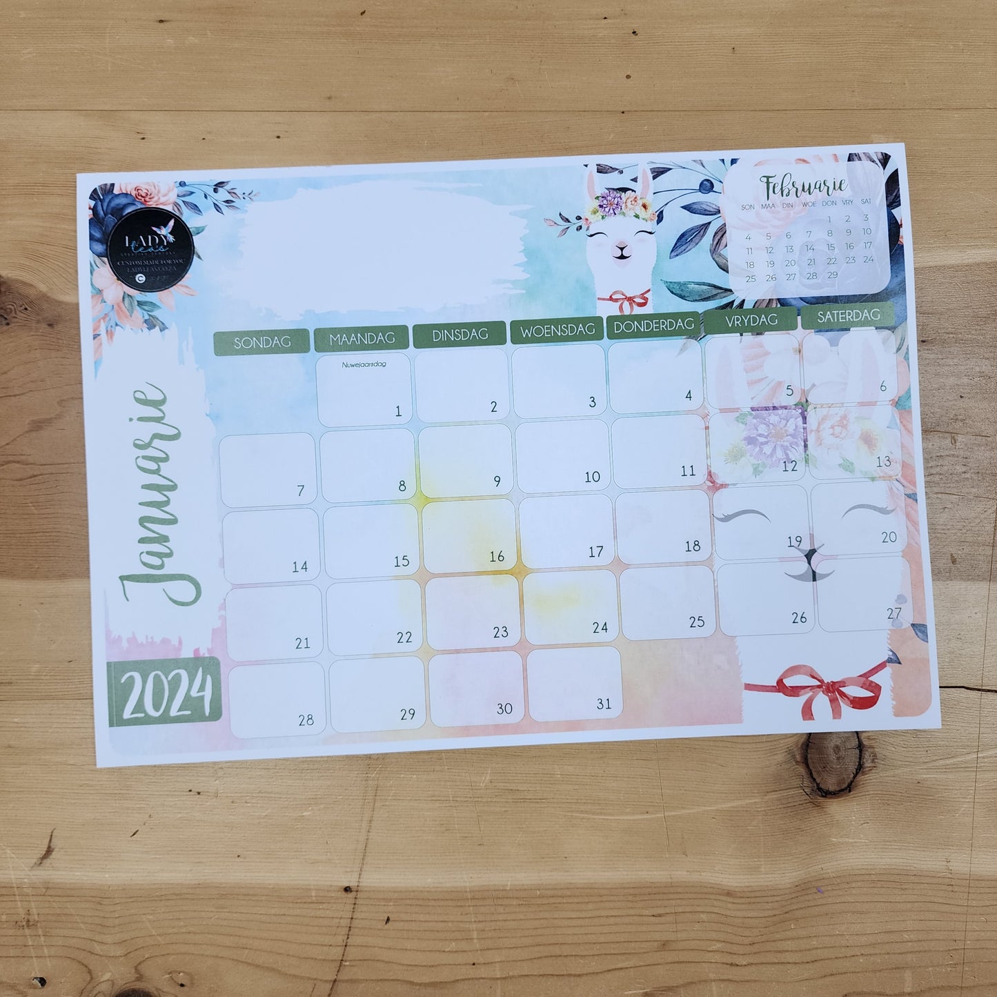 CUTE LAMA DESKPAD