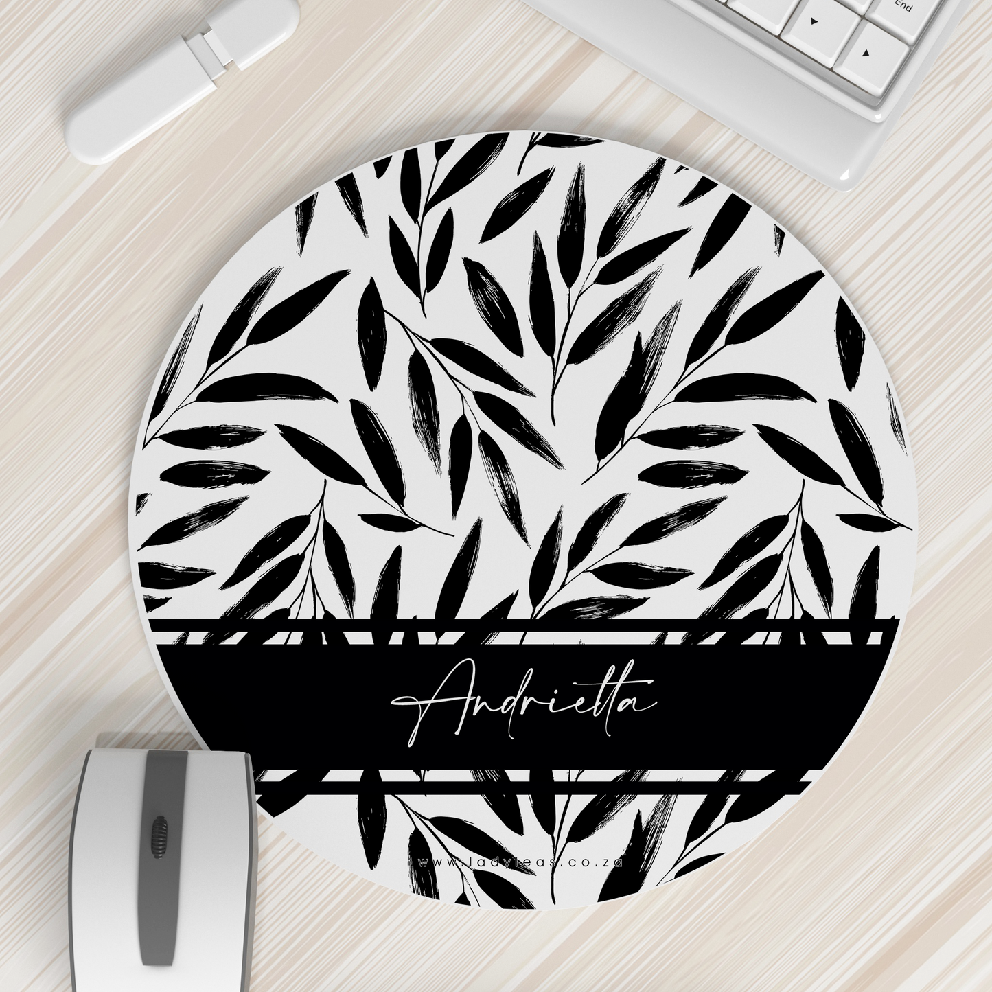BLACK LEAVES MOUSEPAD