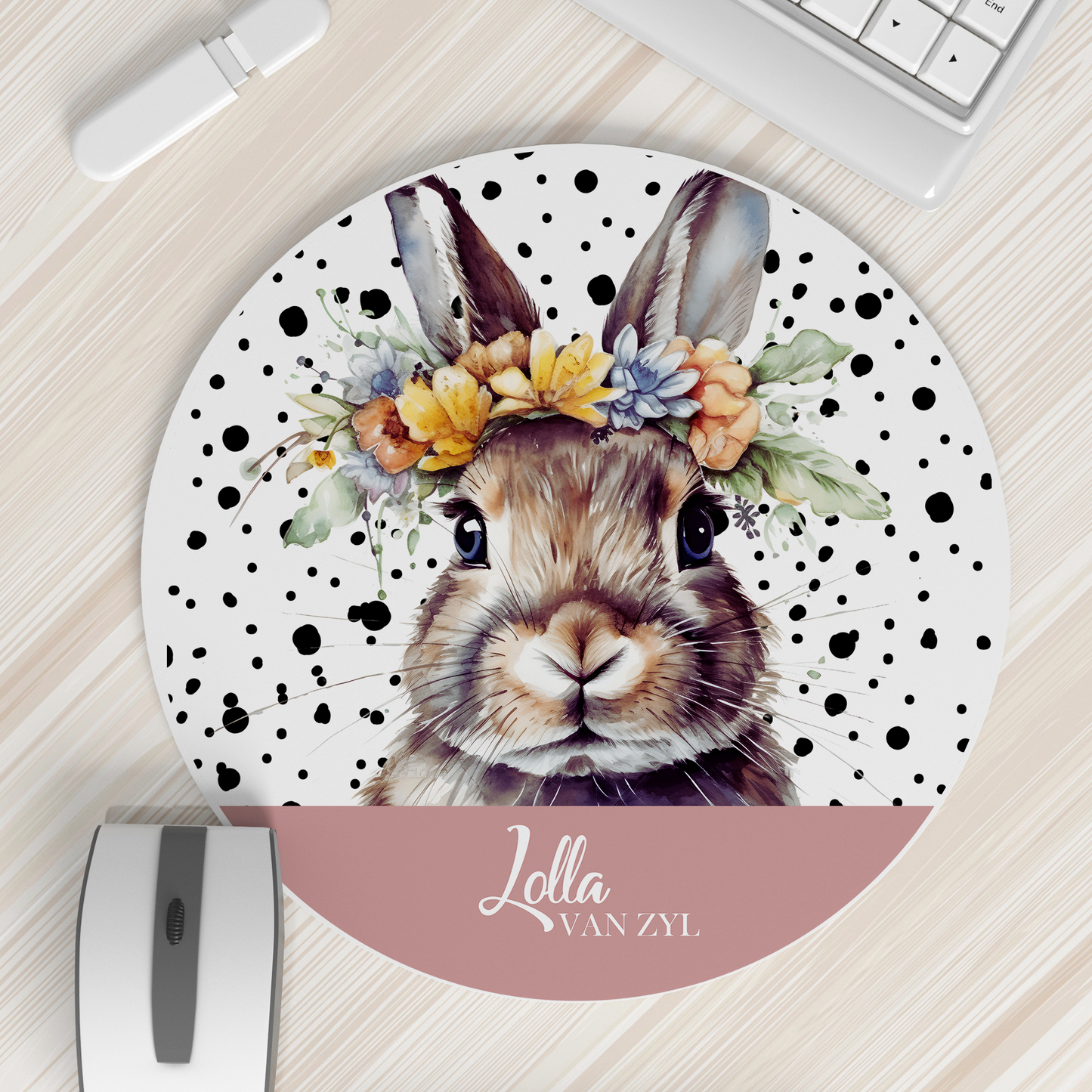 DOTTED BUNNY MOUSEPAD