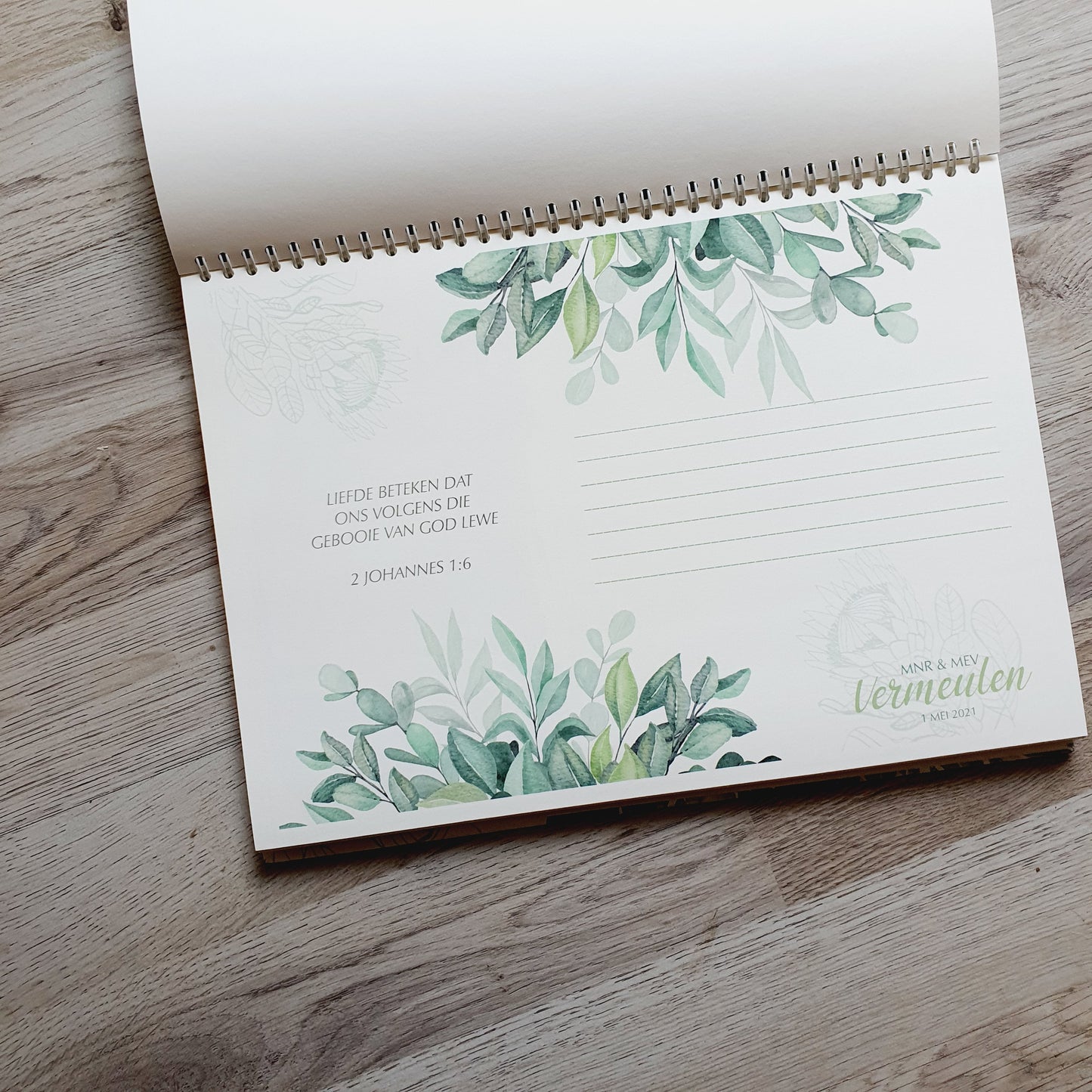 GREEN LEAVES WEDDING GUESTBOOK