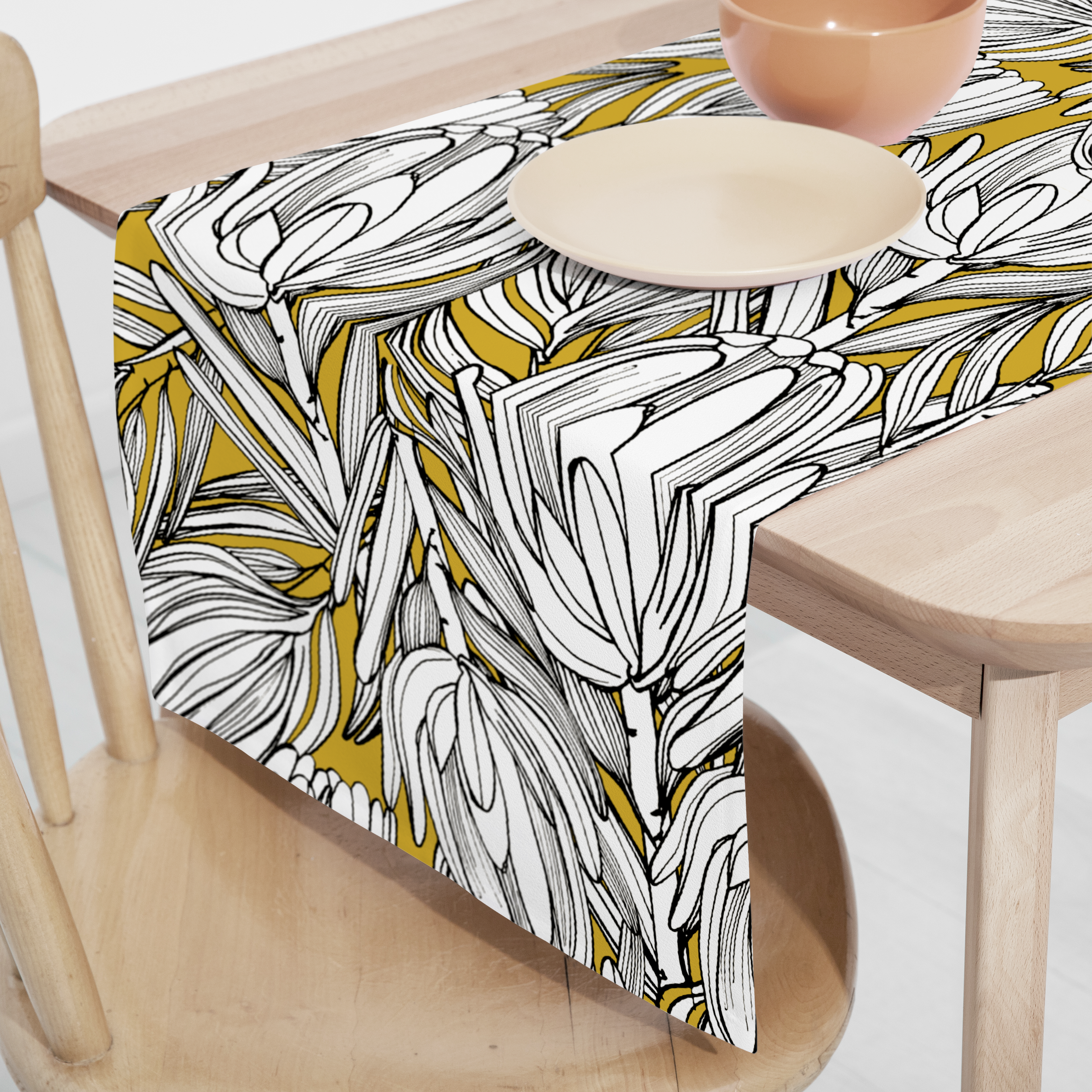 PROTEA MUSTARD OUTLINE RUNNER