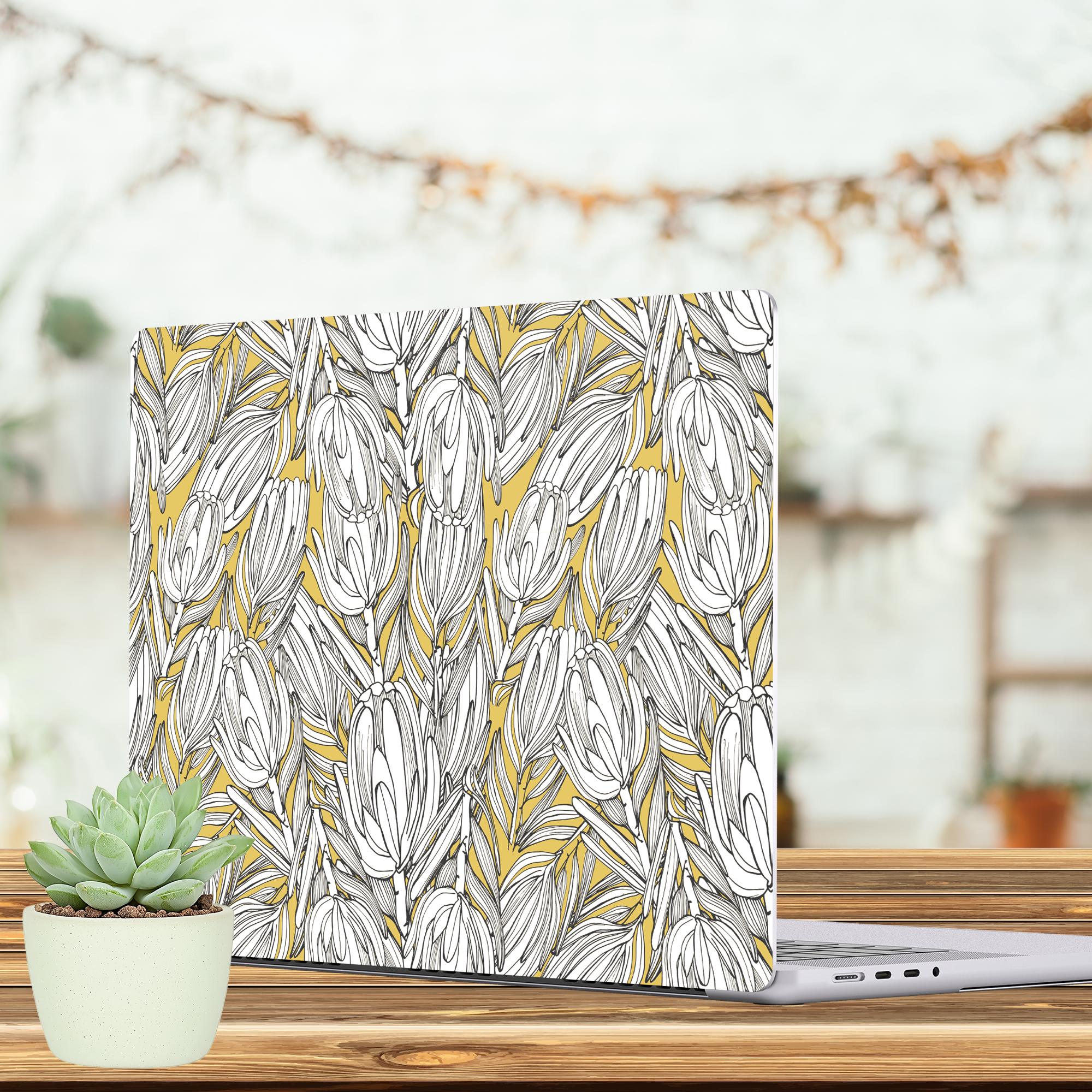 PROTEA YELLOW OUTLINE SKIN