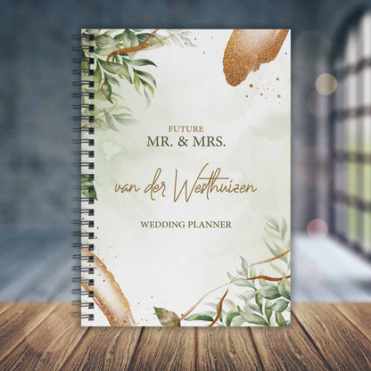 LEAVES AND GOLD WEDDING PLANNER
