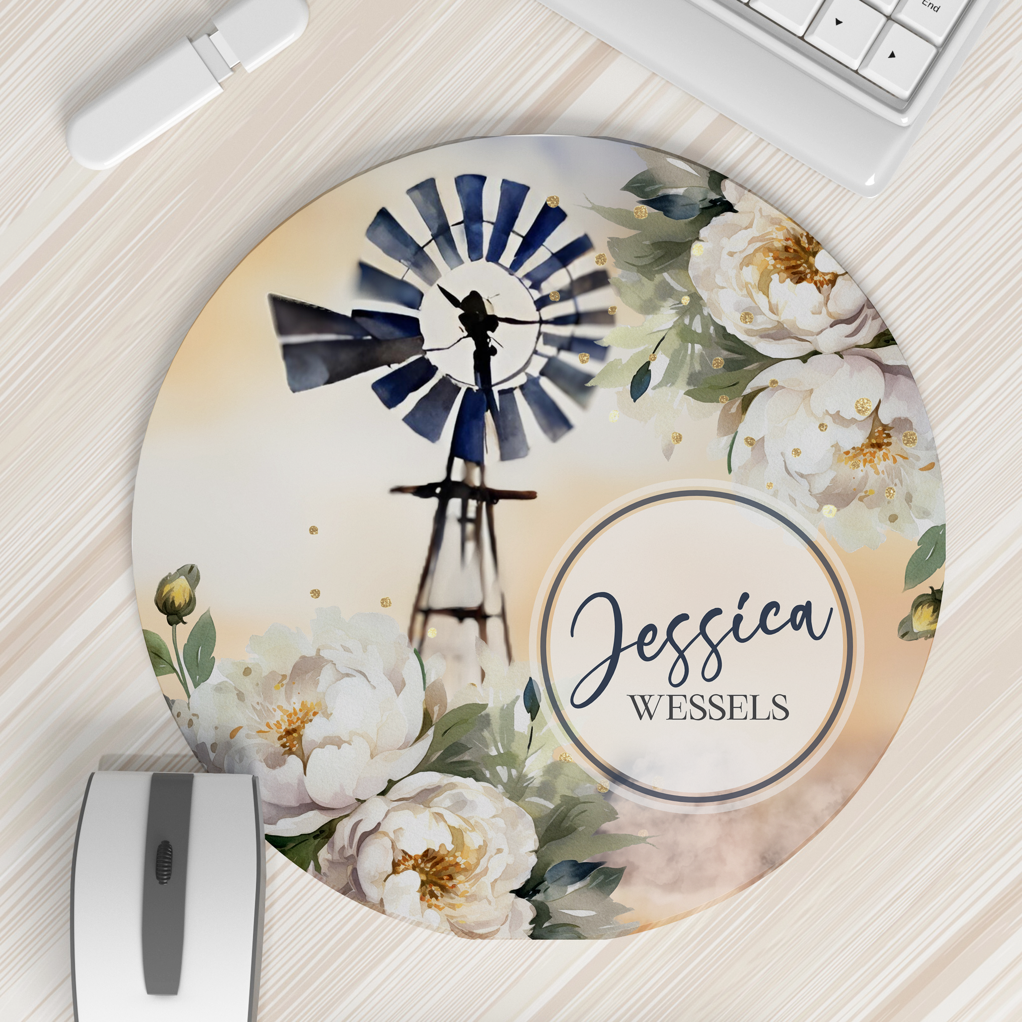 FLORAL WINDPOMP MOUSEPAD