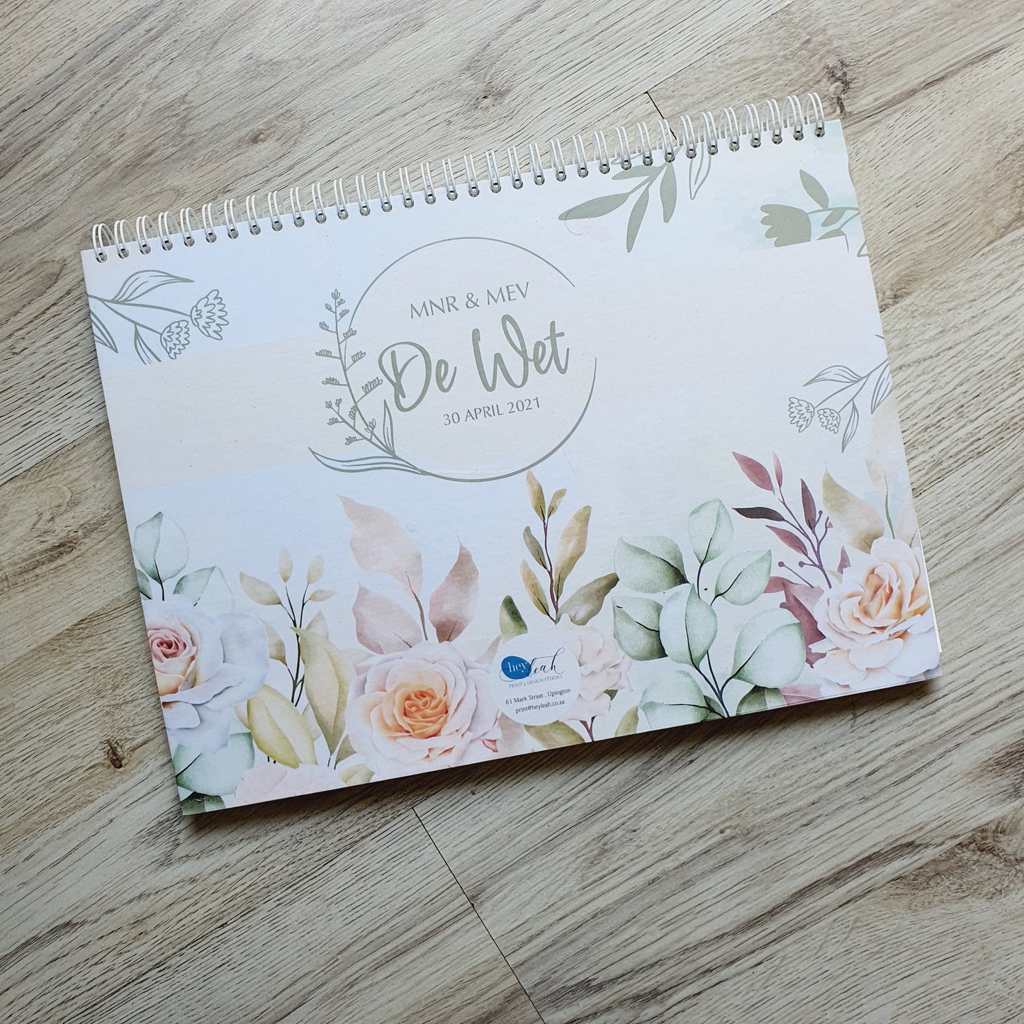 ROSE AND GREEN WEDDING GUESTBOOK
